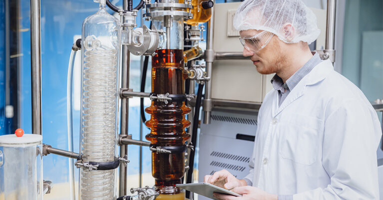 How THC Vape Juice is Made in the Lab