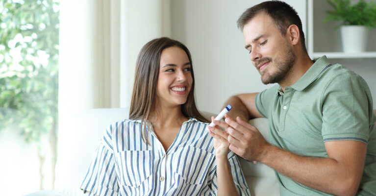 Couple discussing a psychoactivity test